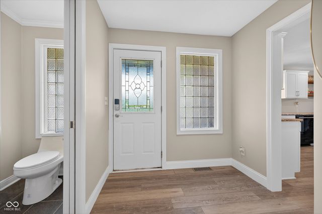 3955 S Smokey Row Road, Greenwood, IN 46143