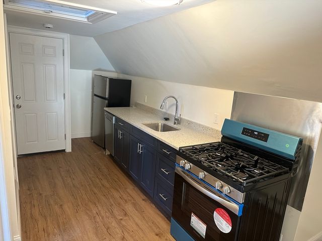 367 Concord Ave 3, Cambridge, MA 02138