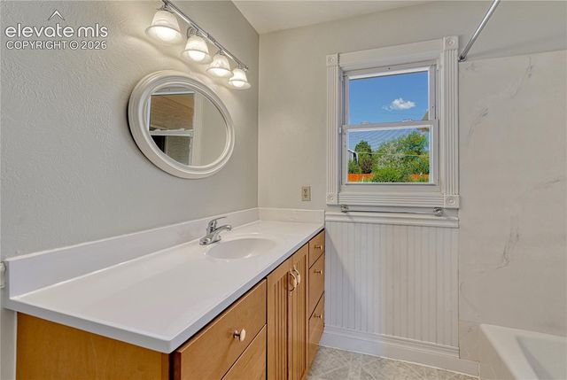 234 Crestridge Avenue, Colorado Springs, CO 80906