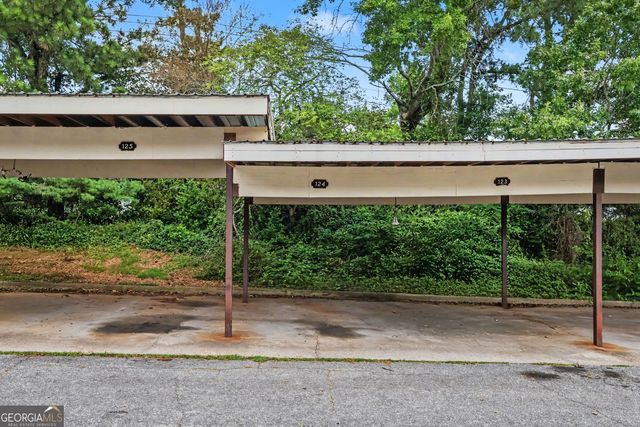 124 Rue Fontaine, Lithonia, GA 30038