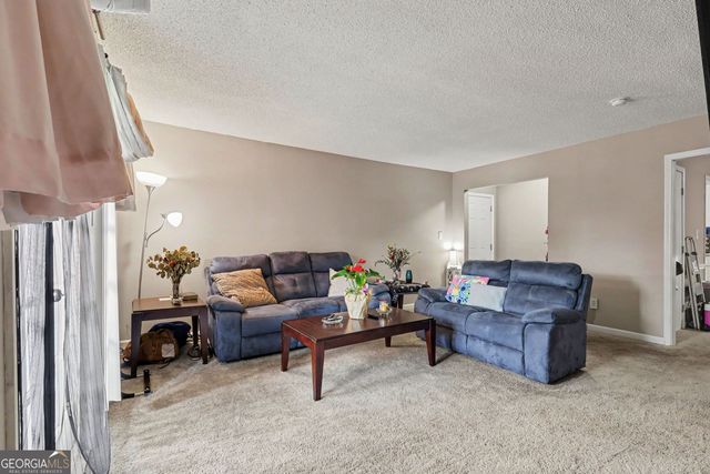 124 Rue Fontaine, Lithonia, GA 30038