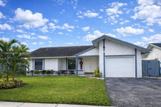 1411 SW 82nd Ave, North Lauderdale, FL 33068