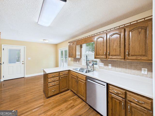 331 Wimbledon Court, Macon, GA 31211