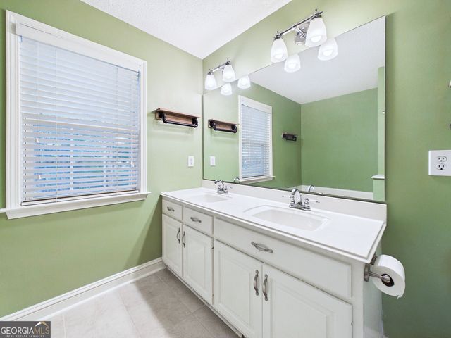 331 Wimbledon Court, Macon, GA 31211
