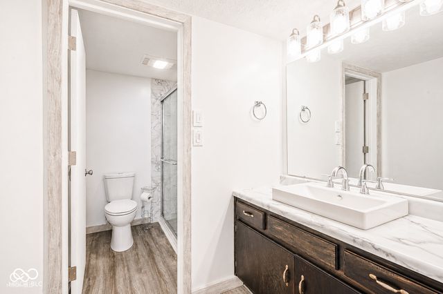 102 Clarendon Drive 506, Noblesville, IN 46062