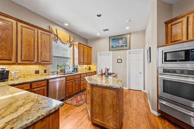 1107 Whispering Oaks Drive, Keller, TX 76248