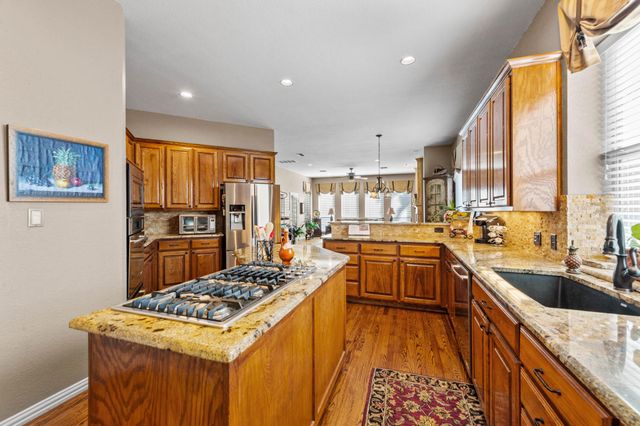 1107 Whispering Oaks Drive, Keller, TX 76248