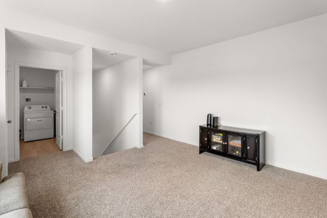 709 Lake Sweetwater LN, Buda, TX 78610