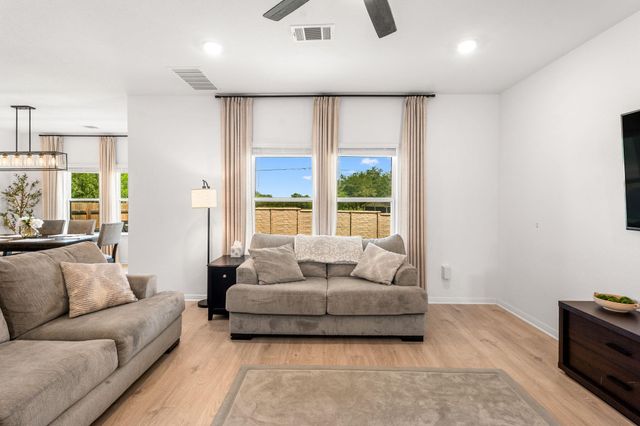 709 Lake Sweetwater LN, Buda, TX 78610