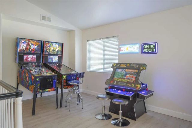 601 Marazon Lane, Vista, CA 92081