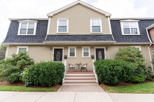 36 Palfrey St 36, Watertown, MA 02472