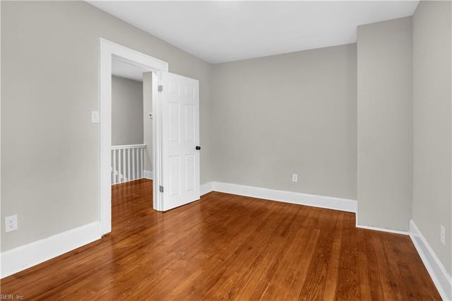1042 W 35th St ST, Norfolk, VA 23508