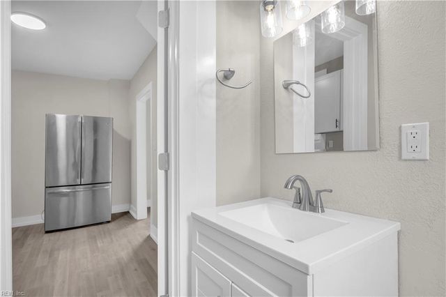 1042 W 35th St ST, Norfolk, VA 23508