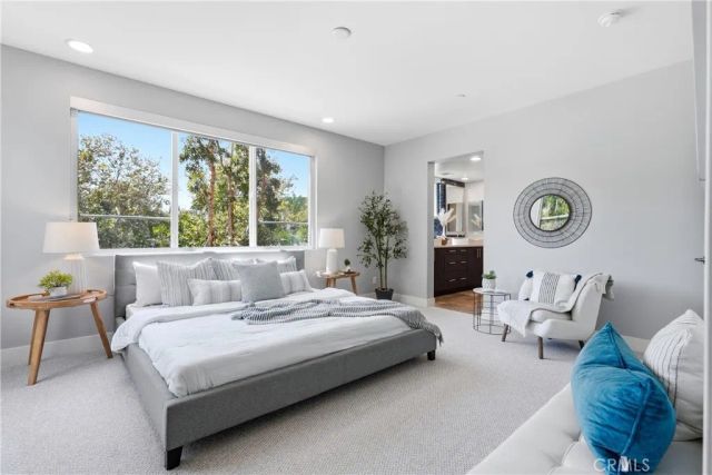 43 Gramercy, Irvine, CA 92612
