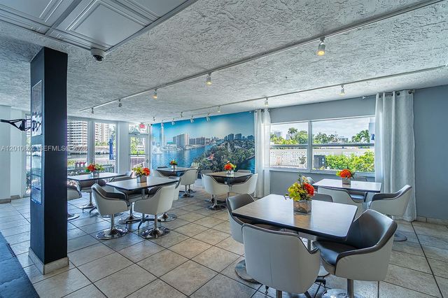 121 Golden Isles Dr 104, Hallandale Beach, FL 33009