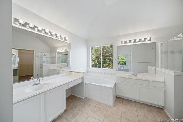 4508 BRUSH CREEK DR, Schertz, TX 78154