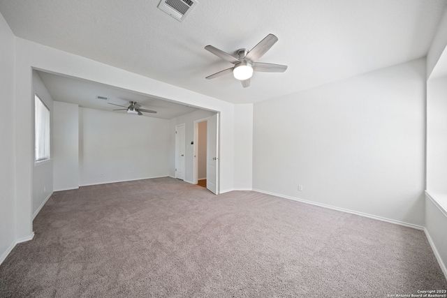 4508 BRUSH CREEK DR, Schertz, TX 78154