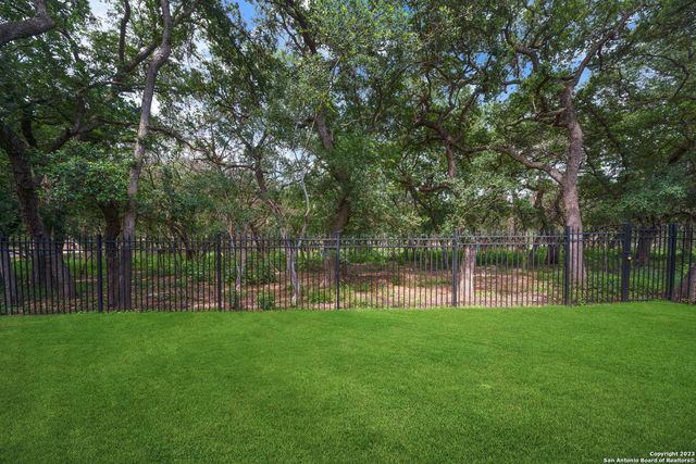 4508 BRUSH CREEK DR, Schertz, TX 78154