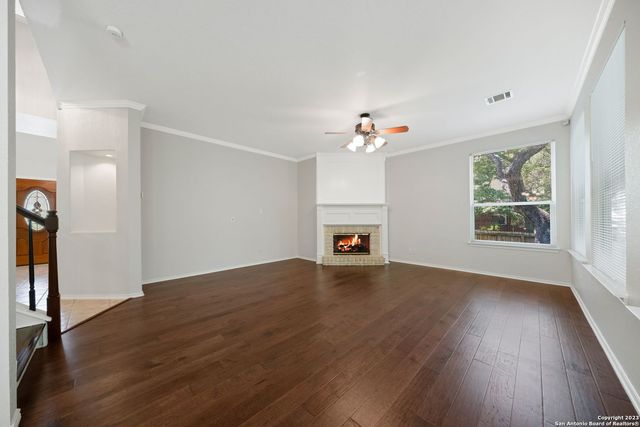 4508 BRUSH CREEK DR, Schertz, TX 78154