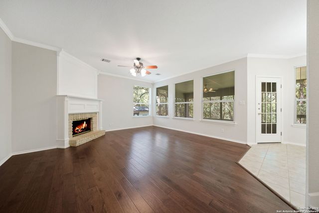 4508 BRUSH CREEK DR, Schertz, TX 78154