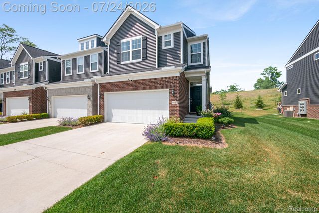 4691 Broomfield Way 5, Orion Charter Township, MI 48359