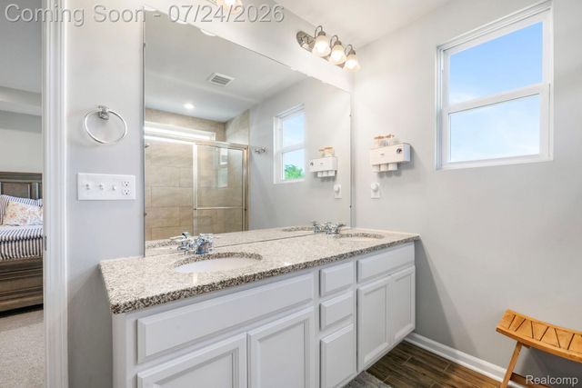 4691 Broomfield Way 5, Orion Charter Township, MI 48359