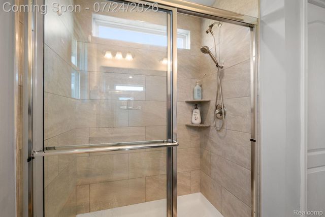 4691 Broomfield Way 5, Orion Charter Township, MI 48359