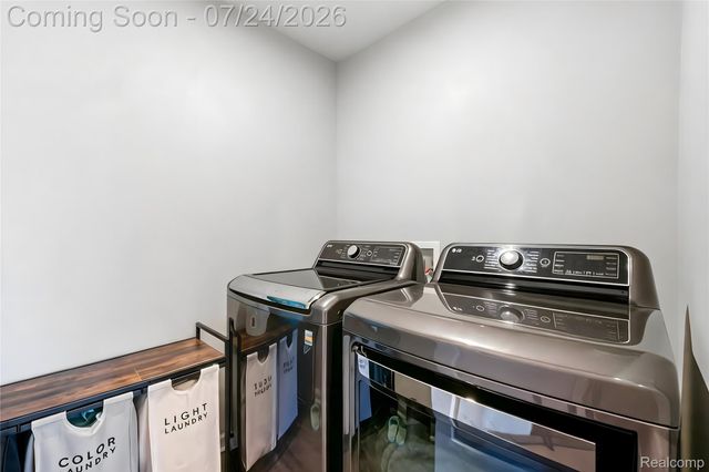 4691 Broomfield Way 5, Orion Charter Township, MI 48359