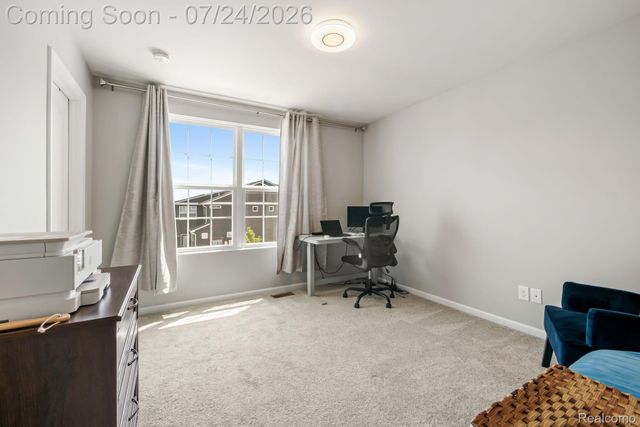 4691 Broomfield Way 5, Orion Charter Township, MI 48359