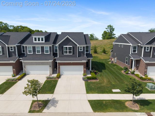 4691 Broomfield Way 5, Orion Charter Township, MI 48359