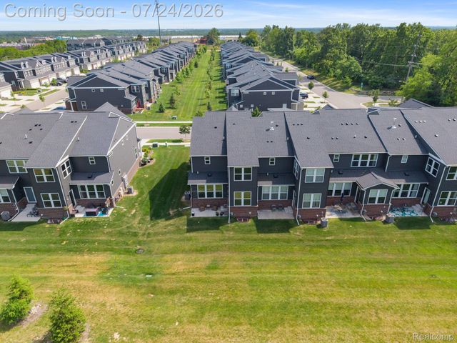 4691 Broomfield Way 5, Orion Charter Township, MI 48359