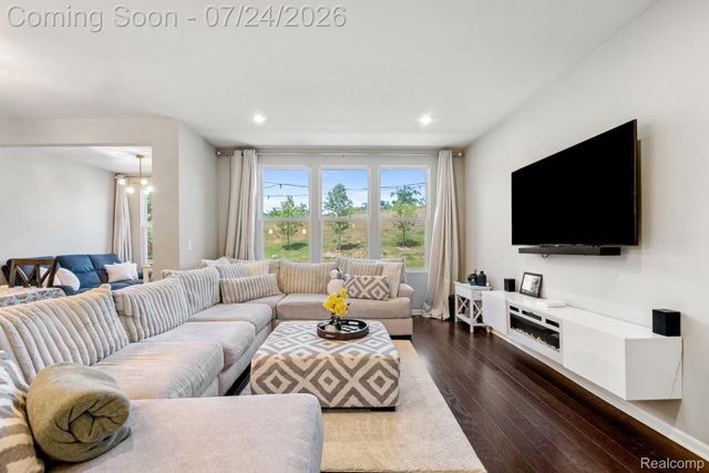 4691 Broomfield Way 5, Orion Charter Township, MI 48359
