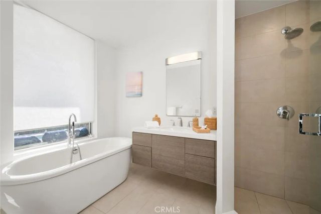 2300 Crestview, Laguna Beach, CA 92651