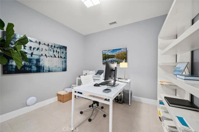 2300 Crestview, Laguna Beach, CA 92651