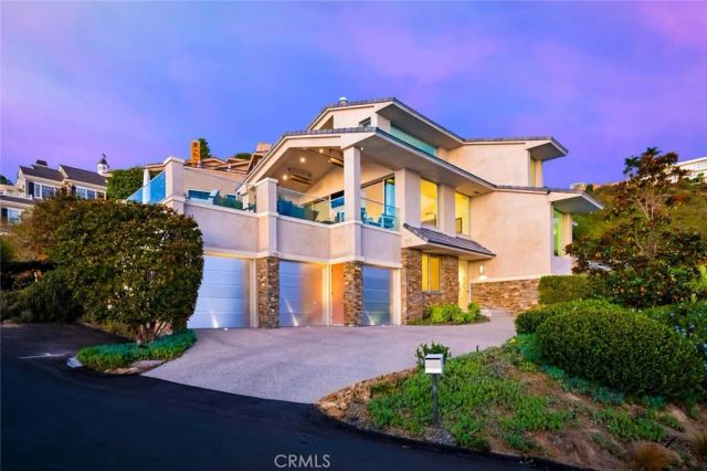 2300 Crestview, Laguna Beach, CA 92651