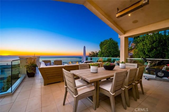 2300 Crestview, Laguna Beach, CA 92651