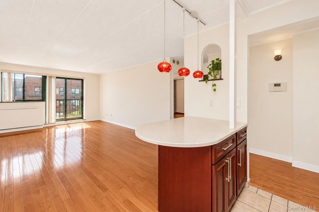 3220 Fairfield Avenue 7B, Bronx, NY 10463
