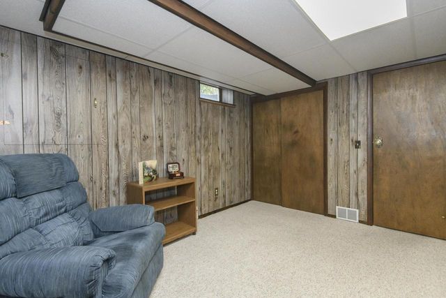 1815 Haymarket ROAD, Waukesha, WI 53189