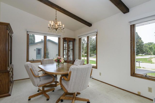 1815 Haymarket ROAD, Waukesha, WI 53189