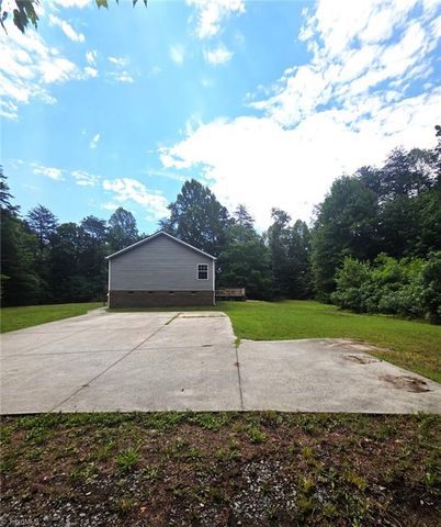 1380 Bethany Road, Madison, NC 27025