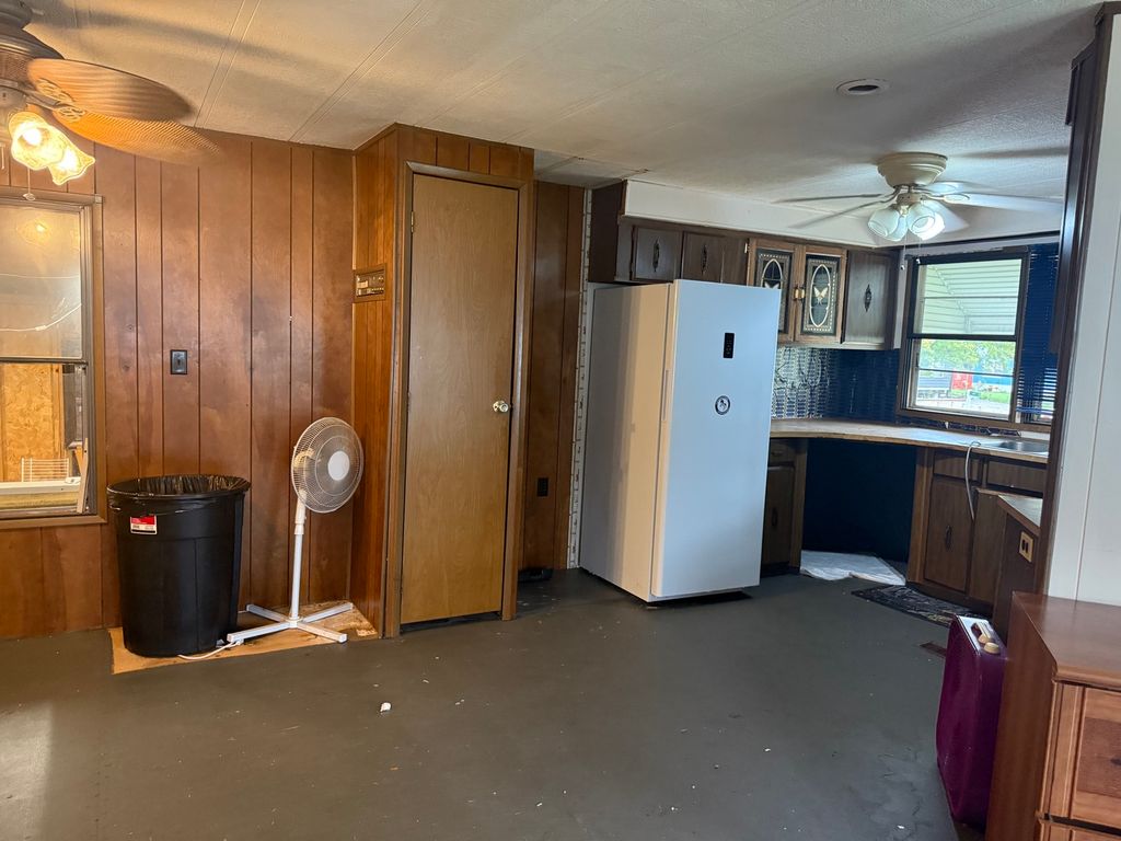110 HUNTSBRIDGE Road 110, Matteson, IL 60443 — photo 3
