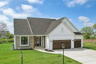 485 Chapman Farm BOULEVARD #Lt13, Mukwonago, WI 53149
