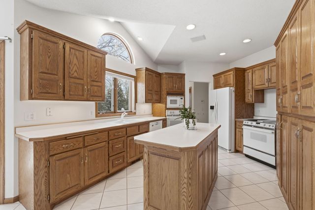 2510 Wexford Court, New Brighton, MN 55112