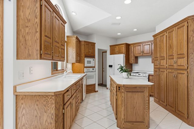 2510 Wexford Court, New Brighton, MN 55112