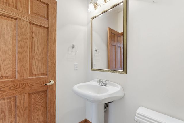 2510 Wexford Court, New Brighton, MN 55112