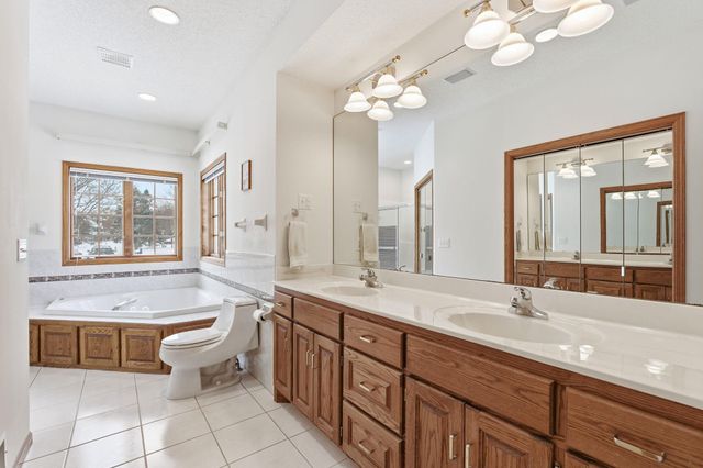 2510 Wexford Court, New Brighton, MN 55112