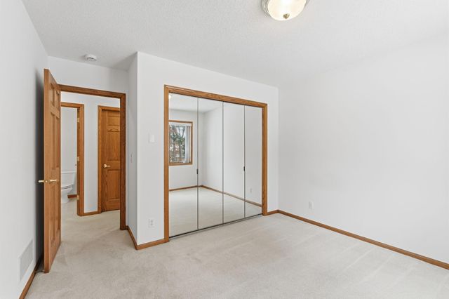 2510 Wexford Court, New Brighton, MN 55112