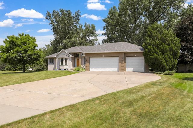 2510 Wexford Court, New Brighton, MN 55112