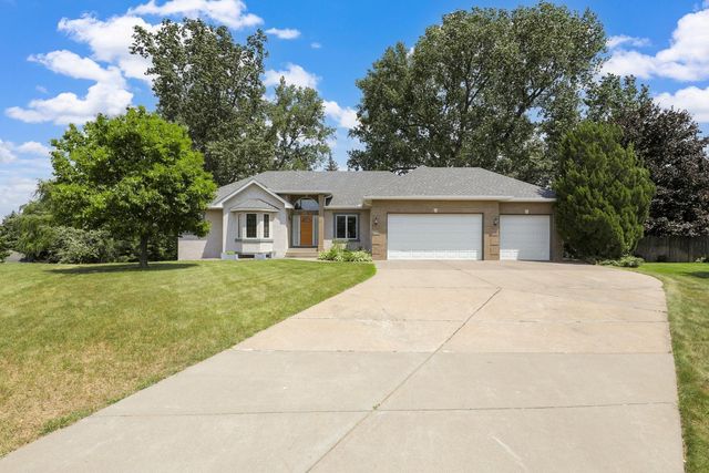 2510 Wexford Court, New Brighton, MN 55112