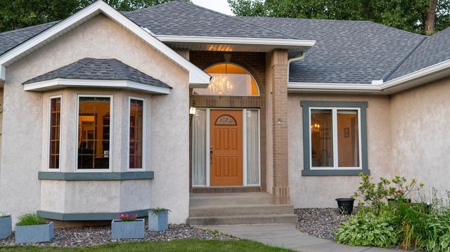 2510 Wexford Court, New Brighton, MN 55112